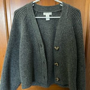 H&M gray button cardigan